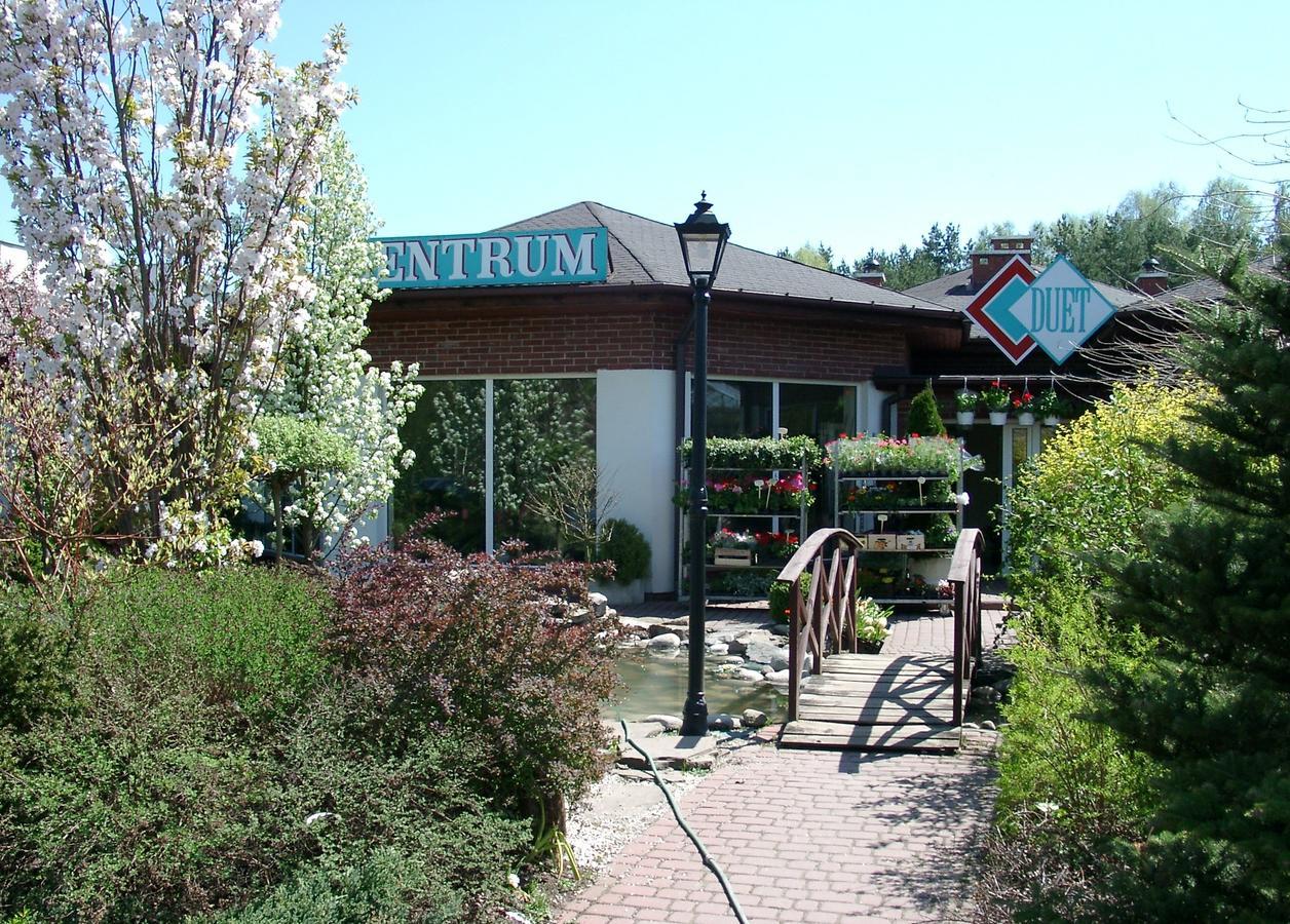 Zajazd Duet Radzymin Exterior photo